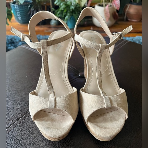 Charles by Charles David wedge sandals - Picture 2 of 6